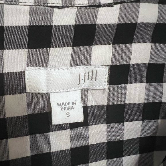J Jill black and white Gingham popover top. Size S - Picture 4 of 6